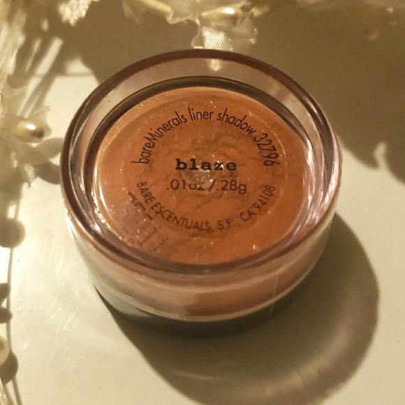 🌟🧚‍♀️BLAZE BareMinerals DISCONTINUED EyeLiner NWT/SEALED - Picture 4 of 5